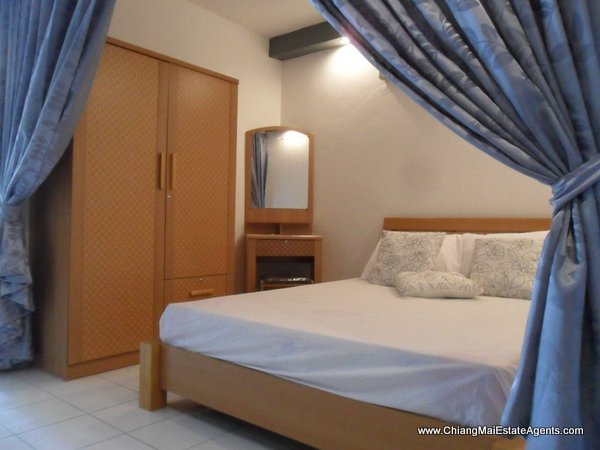Newly Refurbished Studio Apartment