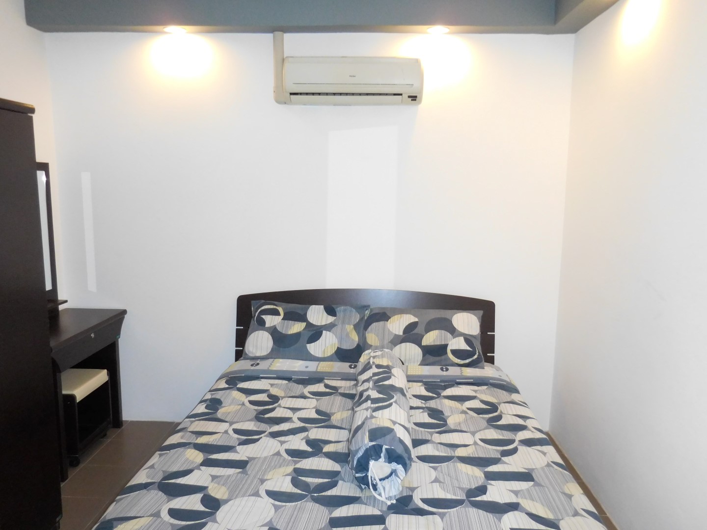 Condo For Rent In SR Complex