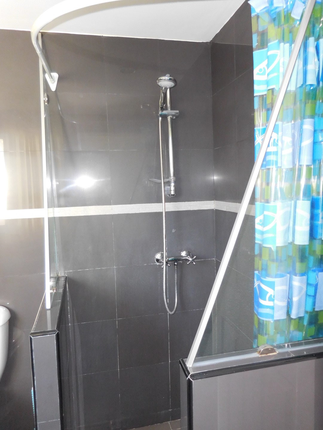 Condo For Rent In SR Complex