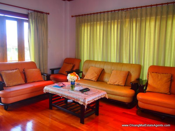 Beautiful Home with Private Pool in Mae Rim
