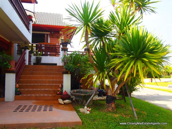 Beautiful Home with Private Pool in Mae Rim