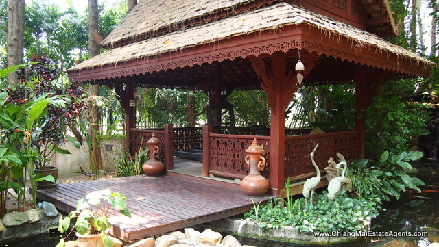 Stunning Teak Home in Saraphi