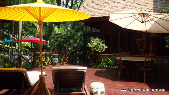 Stunning Teak Home in Saraphi
