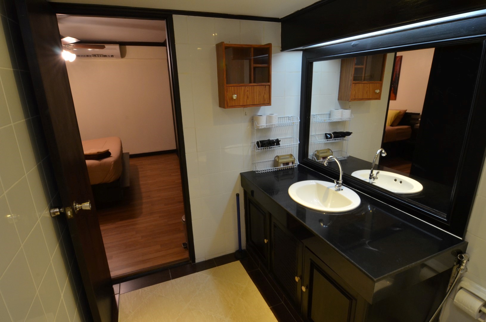 Condo For Sale In Hillside 3
