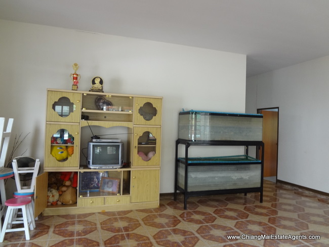 House for rent in sansai