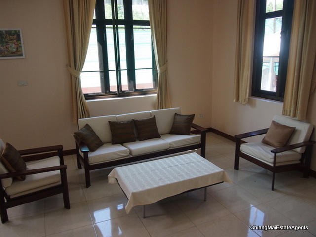 2 Houses on 1 Lot For Rent