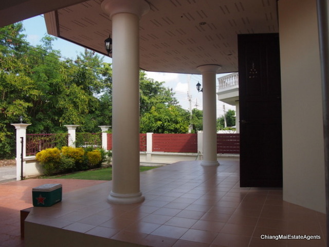 2 Houses on 1 Lot For Rent