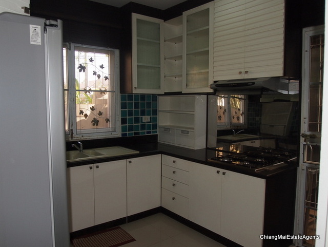 House for Rent with 3 Beds/3 Baths/1 Office