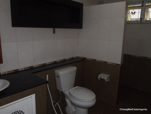 House for Rent with 3 Beds/3 Baths/1 Office