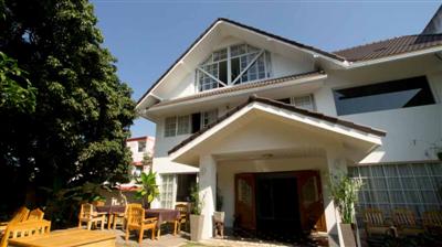 Very Unique 6 Bedroom/ 7 Bathroom Home For Sale in Vieng Bua
