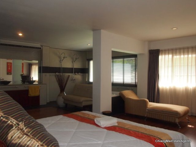 Very Unique 6 Bedroom/ 7 Bathroom Home For Sale in Vieng Bua