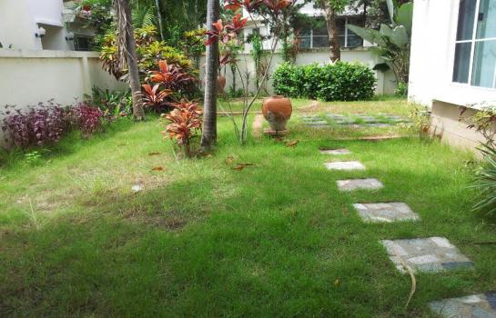 3bedrooms house for rent