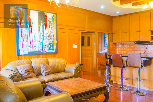 Gorgeous Teak 2 Bedroom Condo For Rent