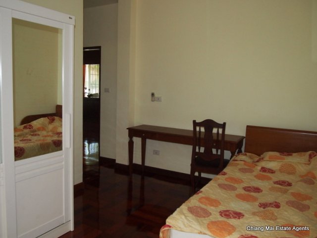 Luxurious 4 Bed/ 4 Bath Home For Rent