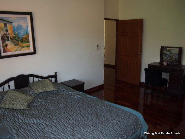 Luxurious 4 Bed/ 4 Bath Home For Rent