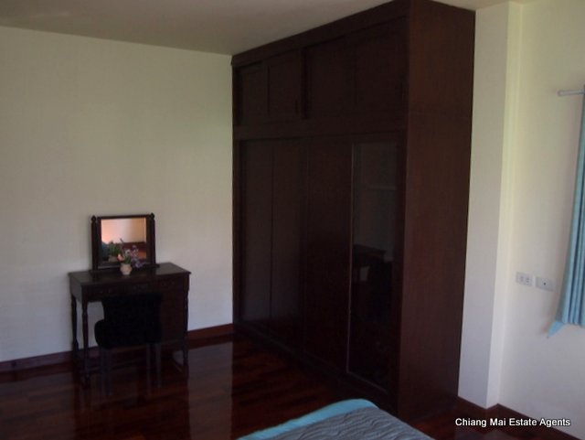 Luxurious 4 Bed/ 4 Bath Home For Rent