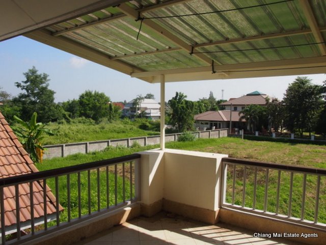 Luxurious 4 Bed/ 4 Bath Home For Rent