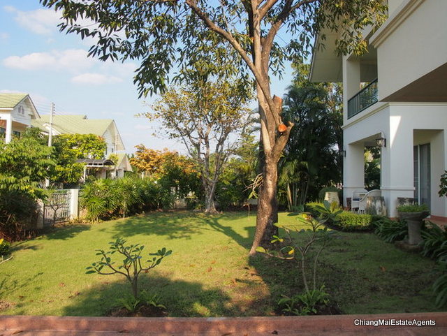 4 Bed/ 5 Bath Home for Rent with Private Pool