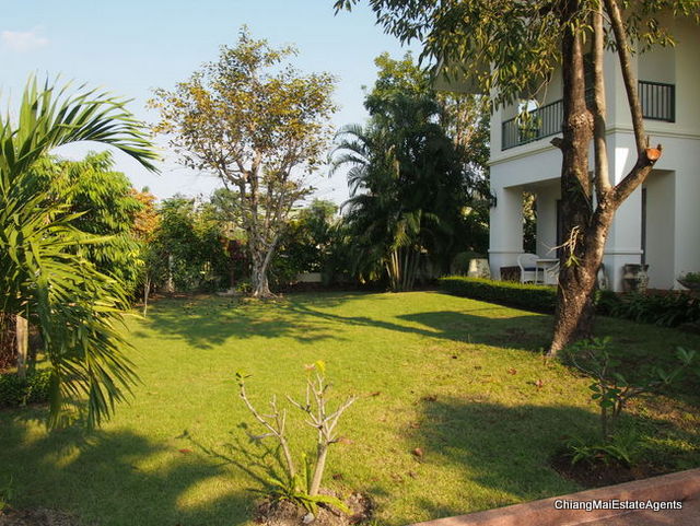 4 Bed/ 5 Bath Home for Rent with Private Pool
