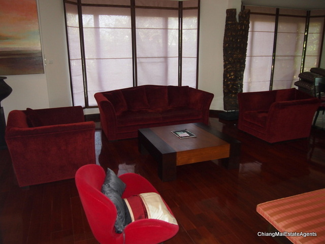 4 Bed/ 5 Bath Home for Rent with Private Pool