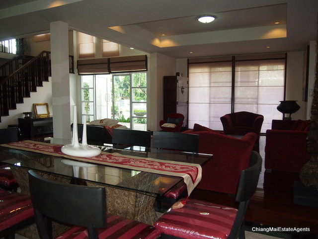 4 Bed/ 5 Bath Home for Rent with Private Pool