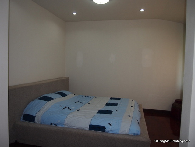 4 Bed/ 5 Bath Home for Rent with Private Pool