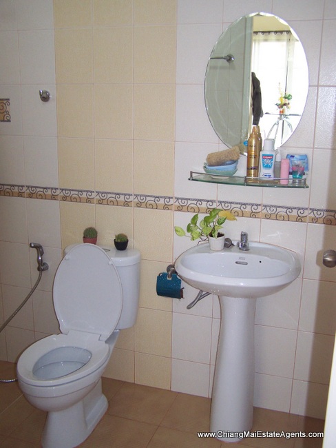 3 Bedrooms house for rent