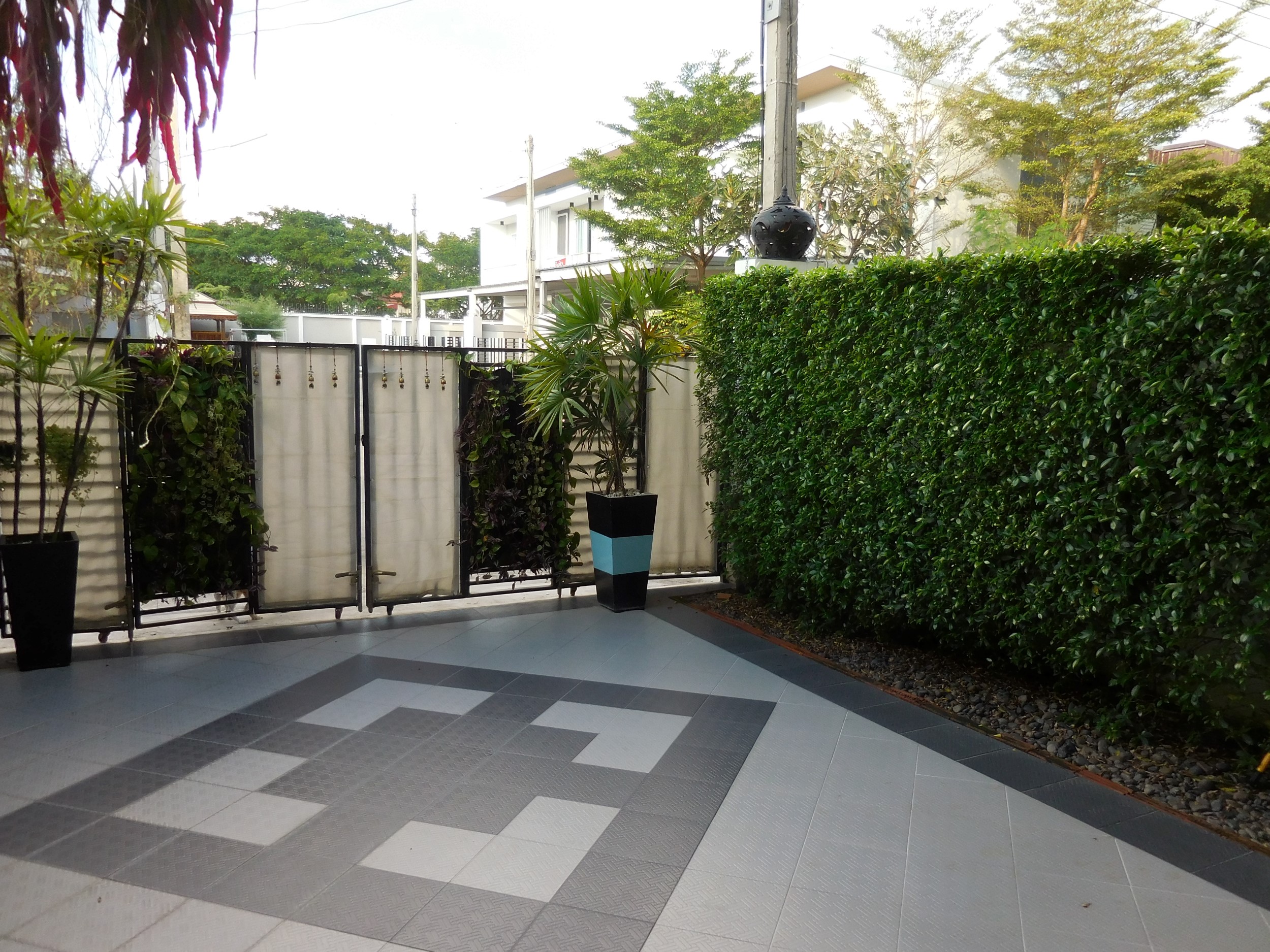 Lovely Townhouse For Sale