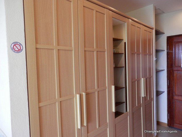 Tastefully Renovated Studio Condo For Rent
