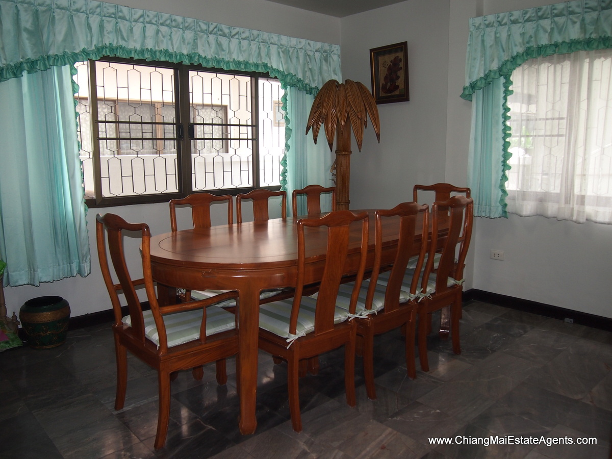 3 bed, 2 Living Rooms in Koolpunt 5