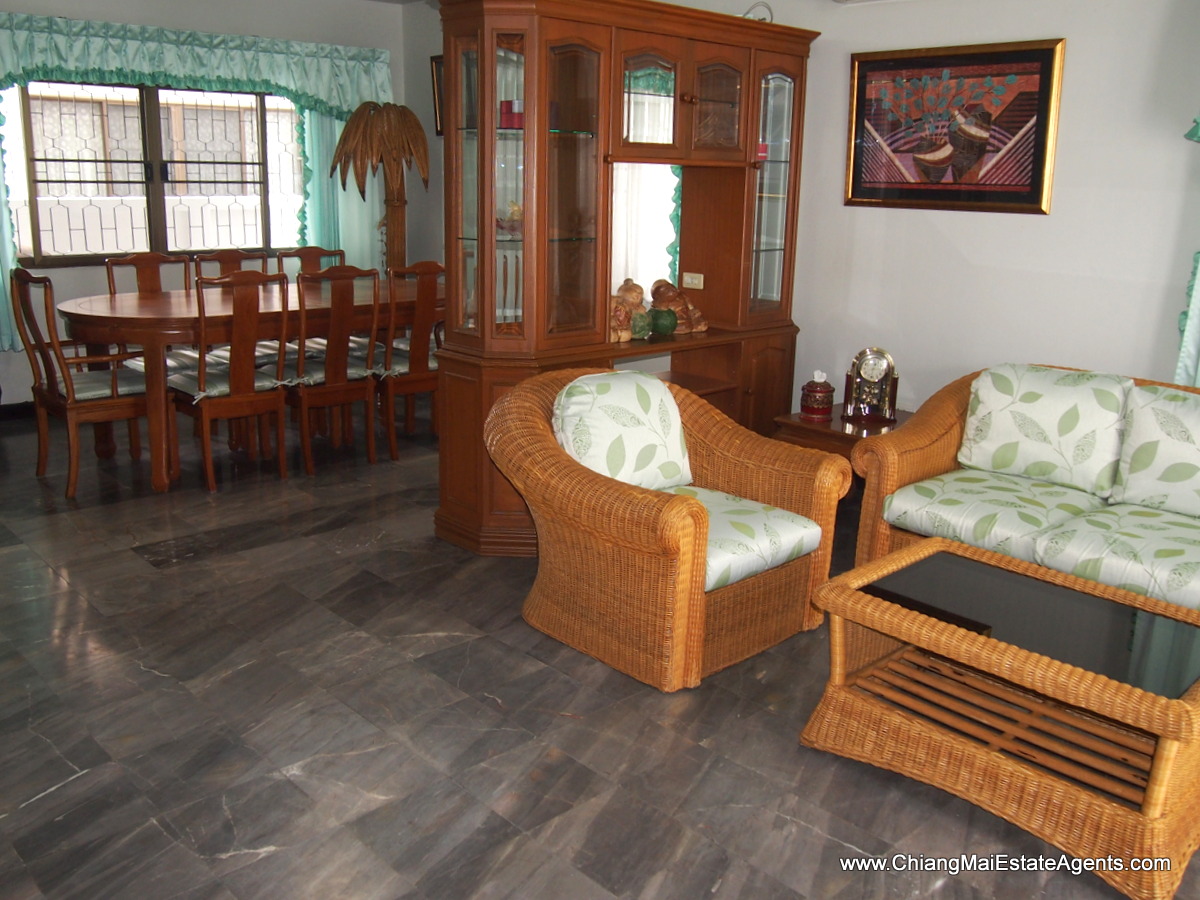 3 bed, 2 Living Rooms in Koolpunt 5
