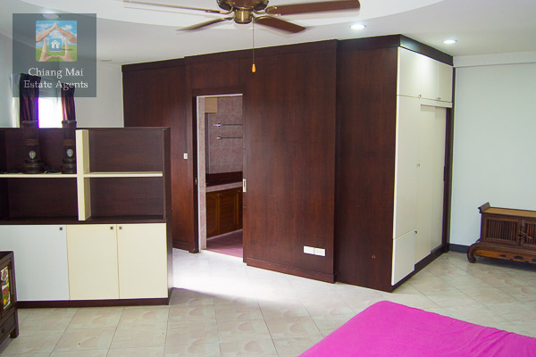 Lovely 2 Bedroom Apartment For Rent