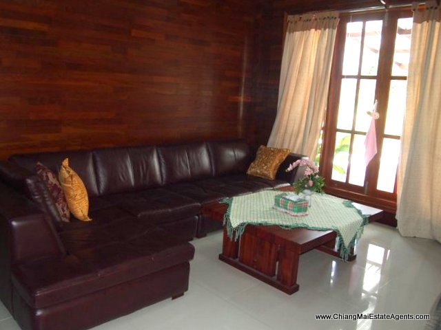 Beautiful 3 bedroom house for rent in Mae Hia