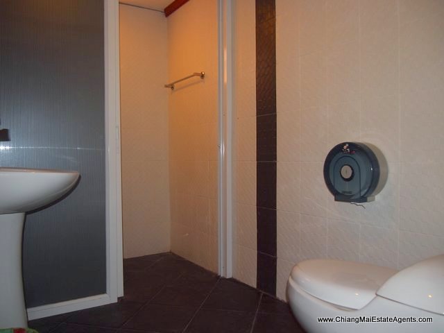 Beautiful 3 bedroom house for rent in Mae Hia