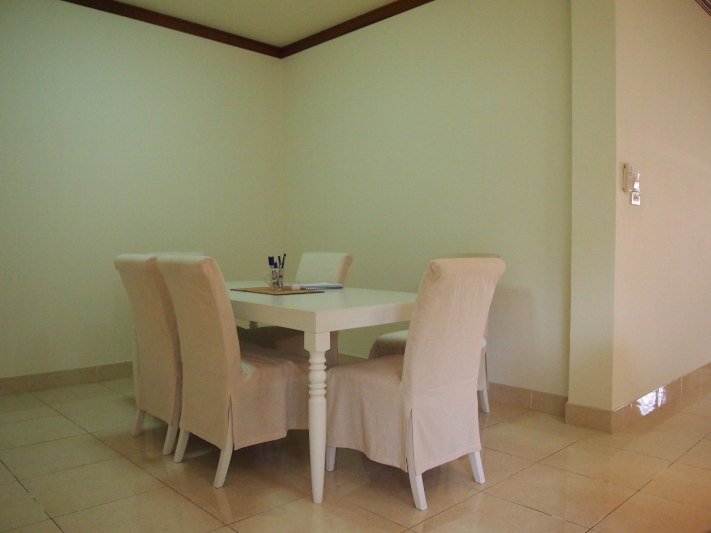 Spacious 3 bedroom home for Sale in Moo Baan Thannaboon