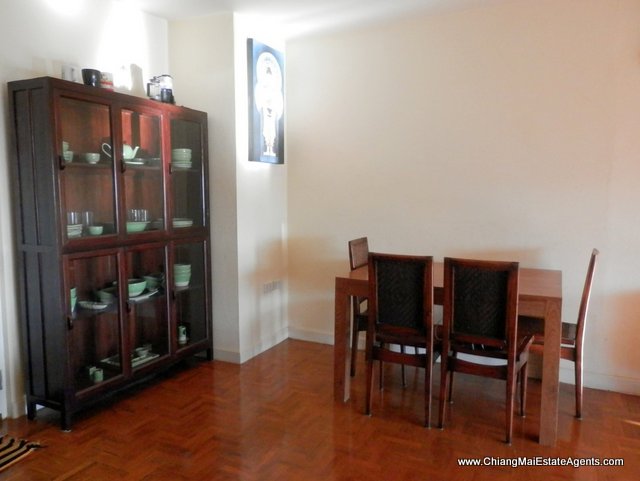 Large Riverside Condo For Rent