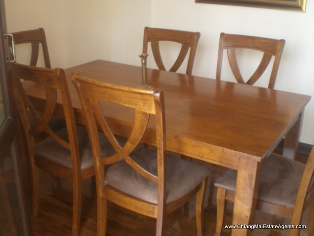 3 Bd, 2 Bth Colonial Style Home for Sale
