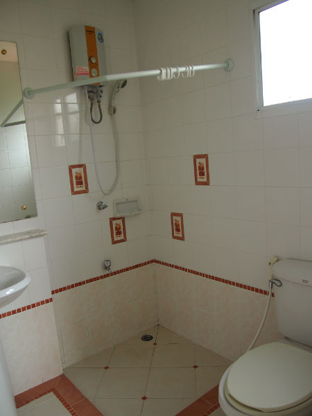 Spacious 3 Bedroom in Sri Walee