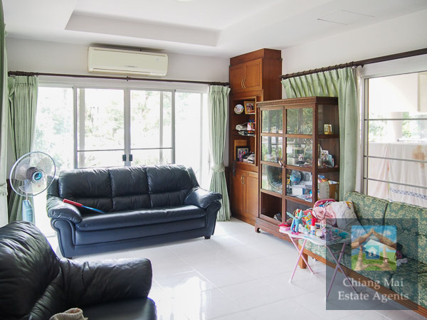 Large 4 Bedroom Home in Koolpunt 9 For Rent