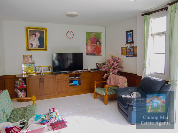 Large 4 Bedroom Home in Koolpunt 9 For Rent