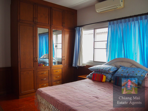 Large 4 Bedroom Home in Koolpunt 9 For Rent