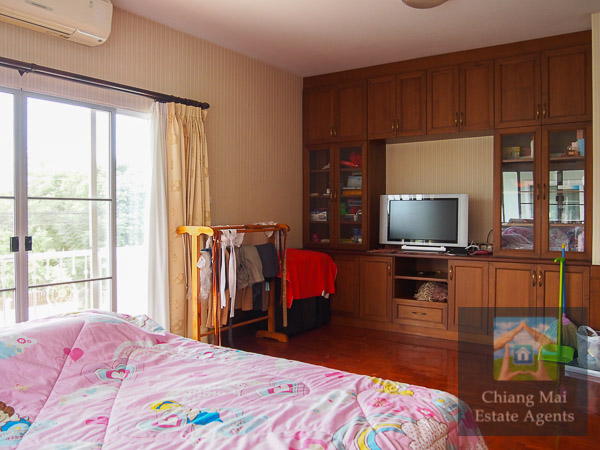 Large 4 Bedroom Home in Koolpunt 9 For Rent
