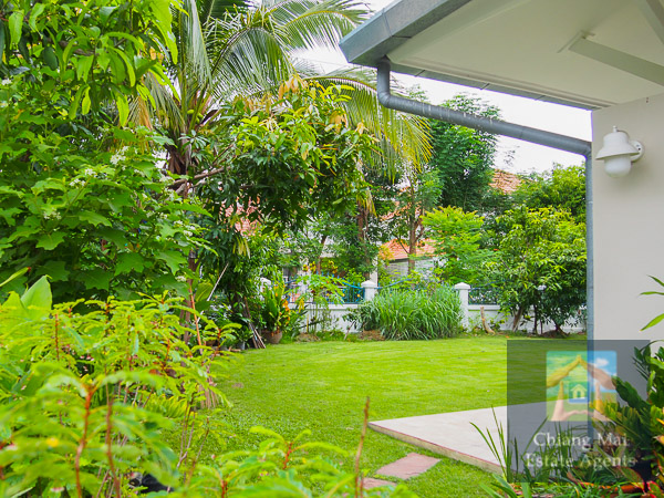 Large 4 Bedroom Home in Koolpunt 9 For Rent