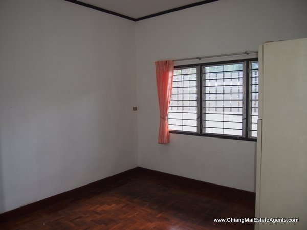 6 Bedroom Unfurnished Home in Sansai