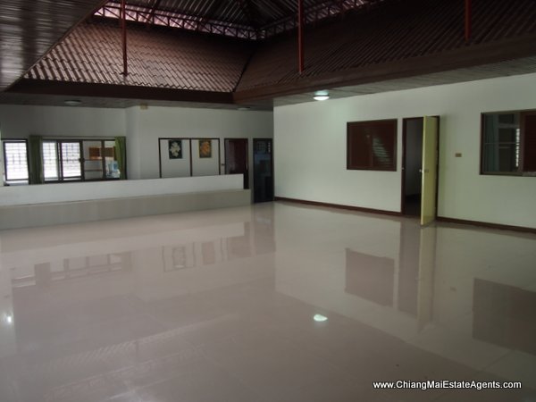 6 Bedroom Unfurnished Home in Sansai