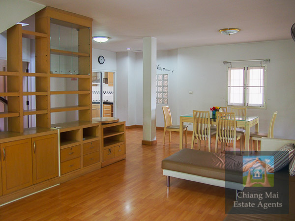 Large 3 Bedroom home in Koolpunt 9 for rent