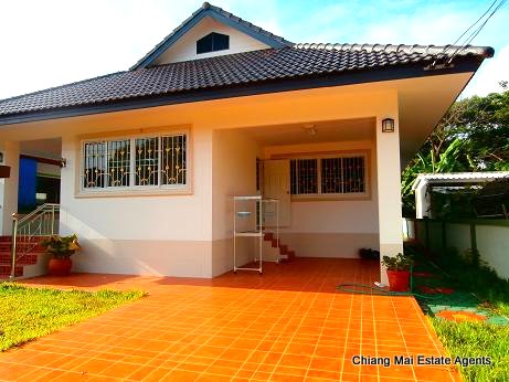 3 Bedroom Bungalow For Rent In Doi Saket