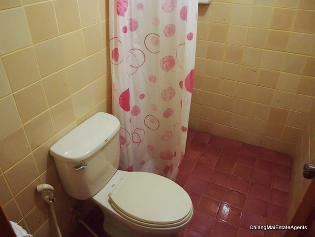 Private Resort Style Property with 3 Homes For Rent