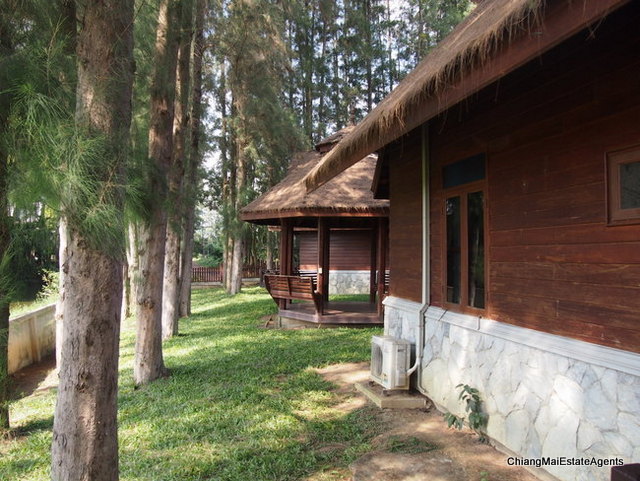 Private Resort Style Property with 3 Homes For Rent