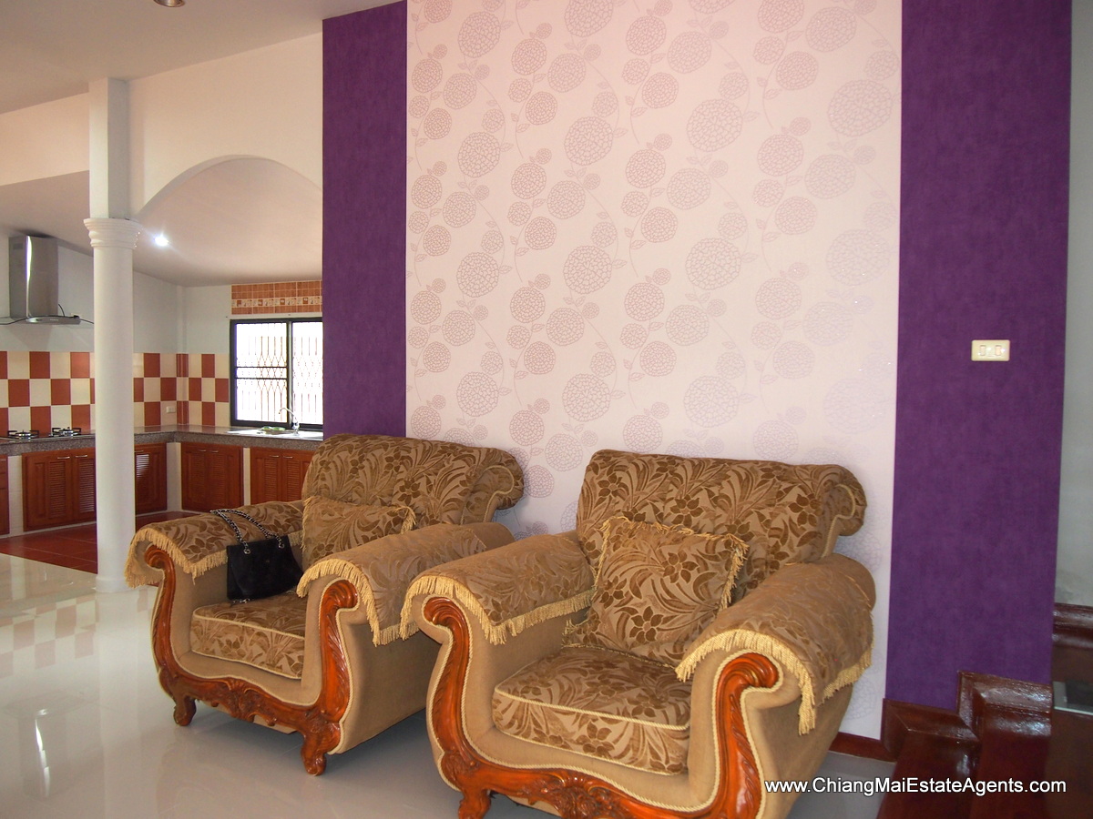 Fashionably Furnished 3 Bedroom Bungalow in Wang Tan